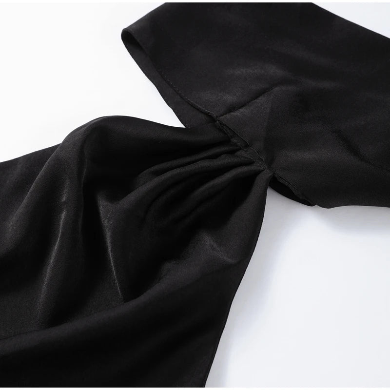 Vestido Longo Slim com Decote Assimétrico – Estilo Streetwear com Toque Sofisticado