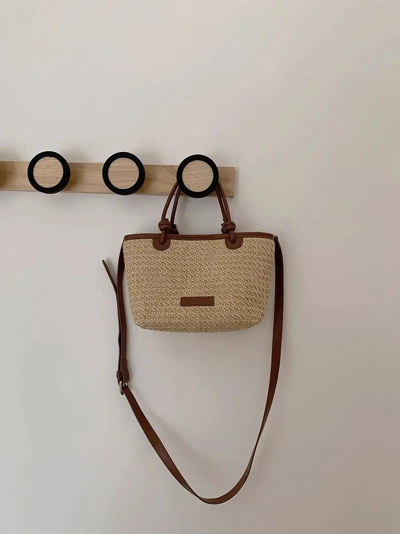 Bolsa Feminina de Palha Estilo Bucket – Casual, Leve e Sofisticada para o Verão